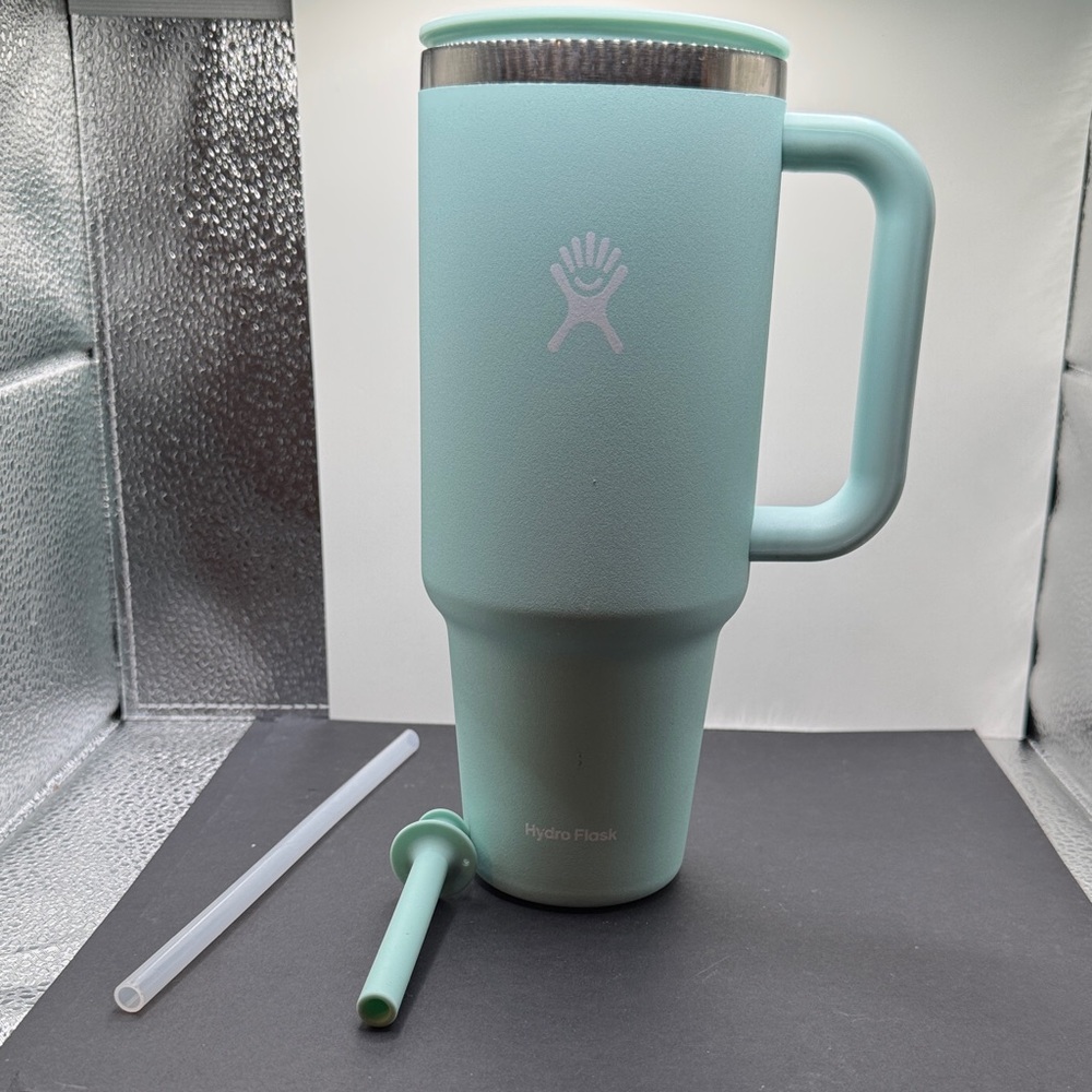 Hydro Flask All Around Travel Tumbler 40 oz Seafoam with Straw